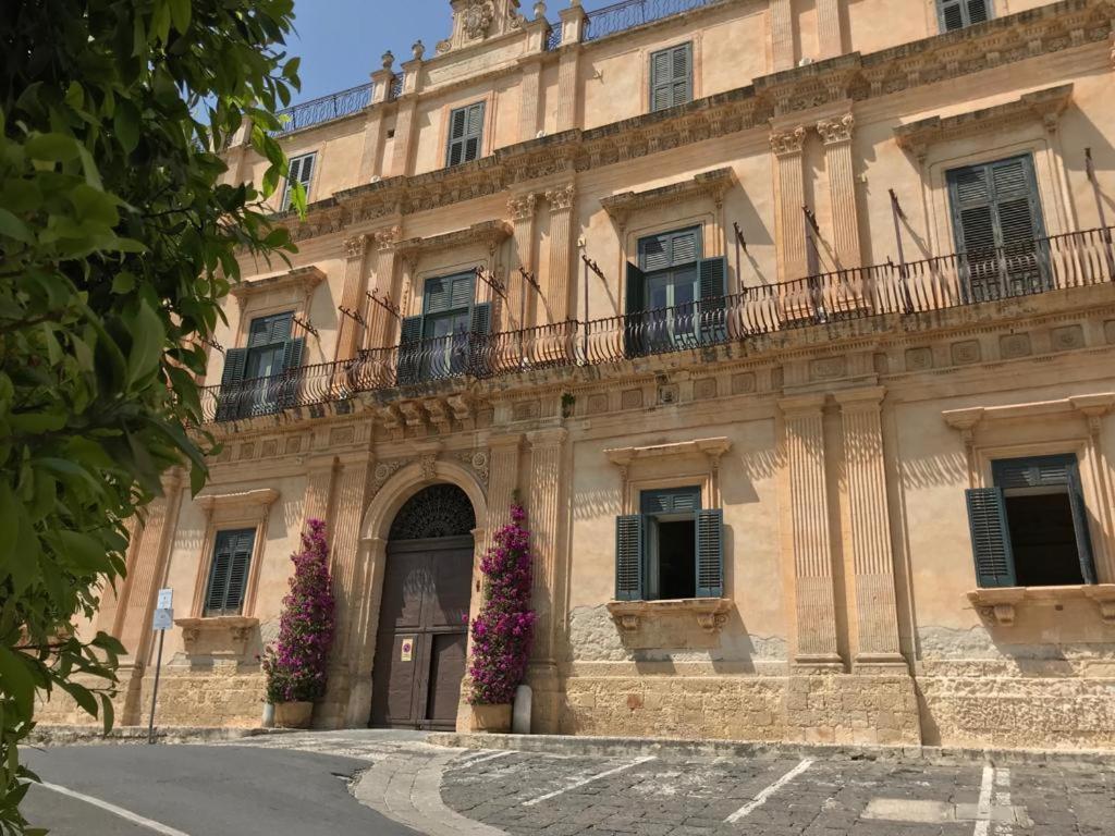 Landolina Palace Hotel نوتو المظهر الخارجي الصورة